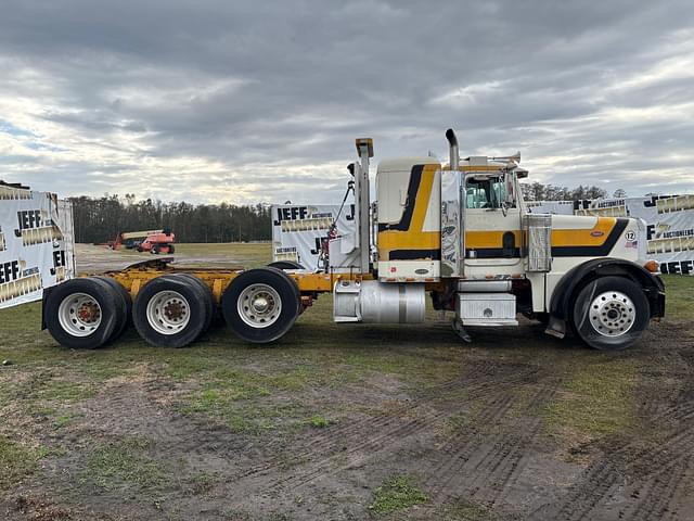 Image of Peterbilt 379 equipment image 3