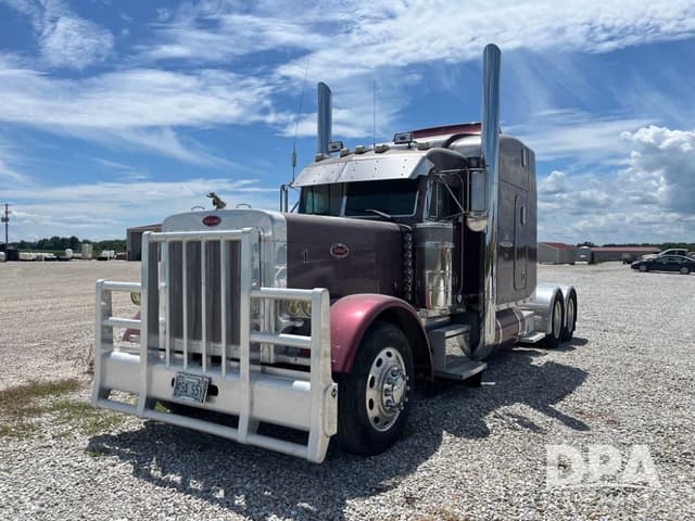 Image of Peterbilt 379 equipment image 1
