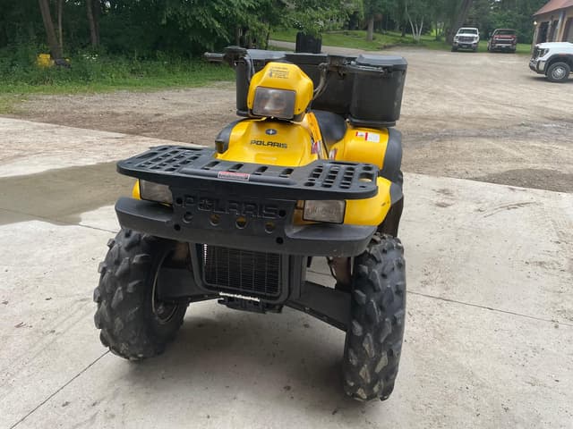 Image of Polaris Sportsman 400 equipment image 1