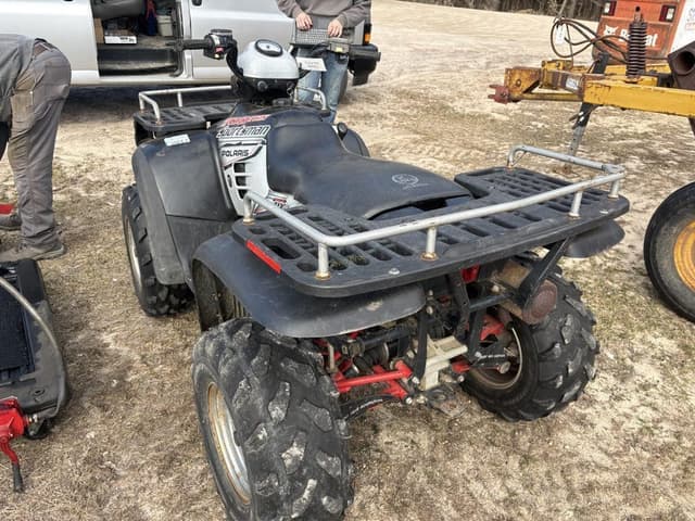 Image of Polaris 700 Twin equipment image 3