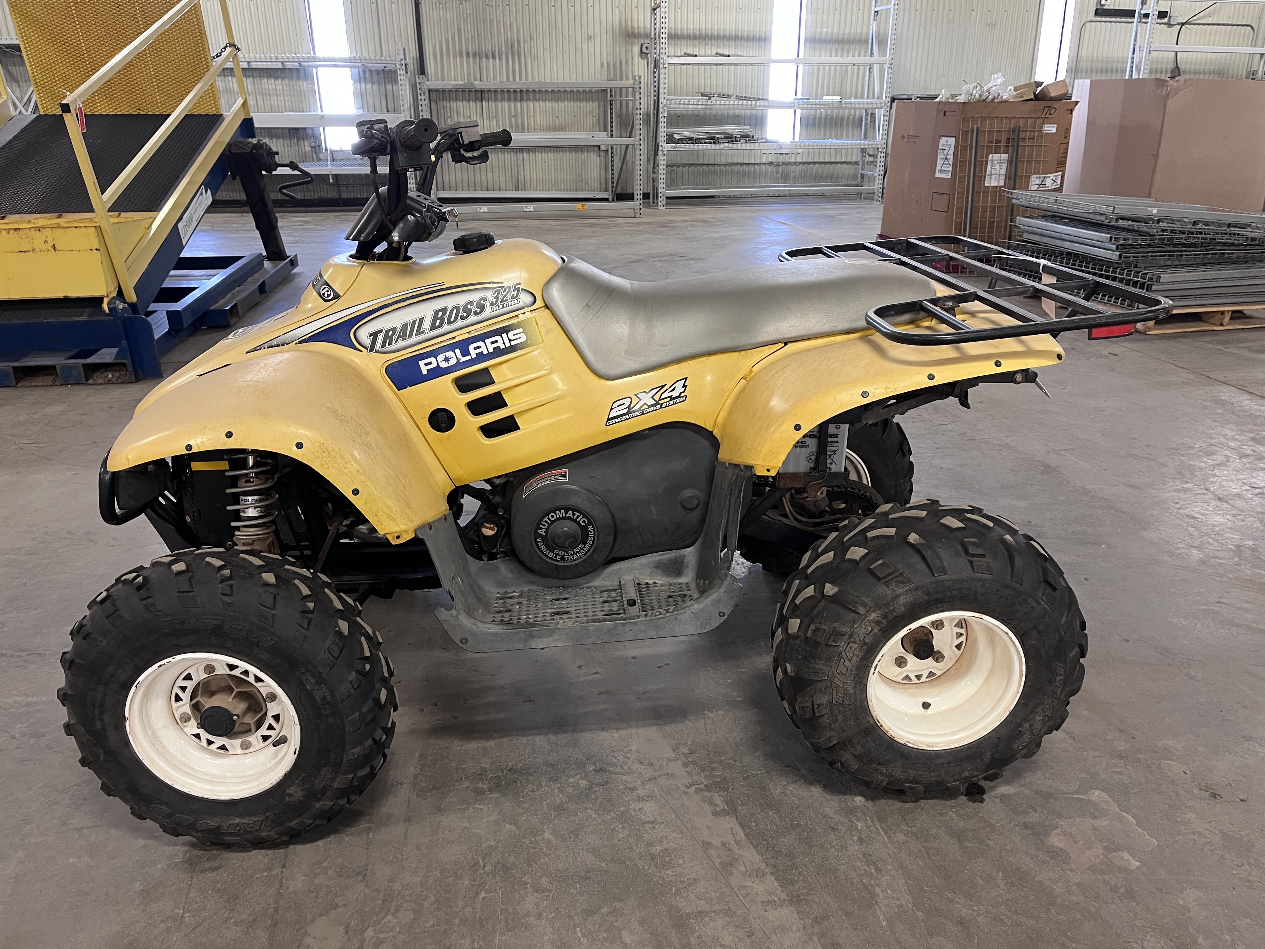 Main image Polaris 325