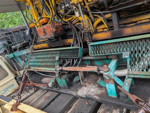 Image of Puckett 560 equipment image 4