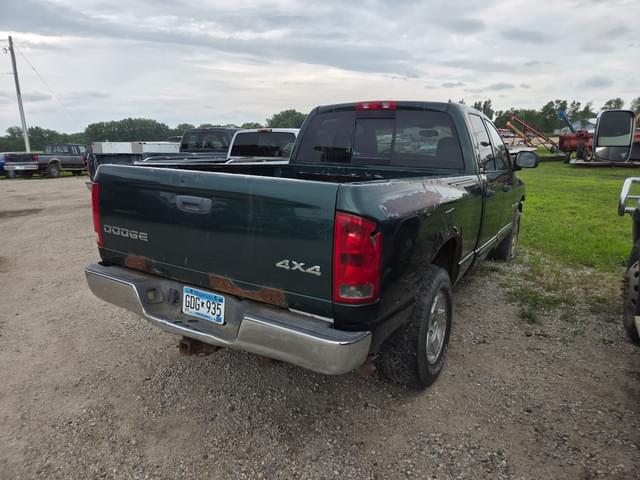Image of Dodge Ram 1500 equipment image 2