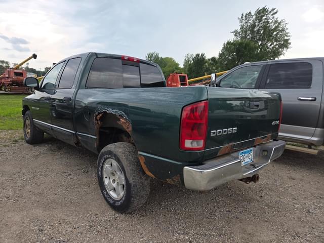Image of Dodge Ram 1500 equipment image 3