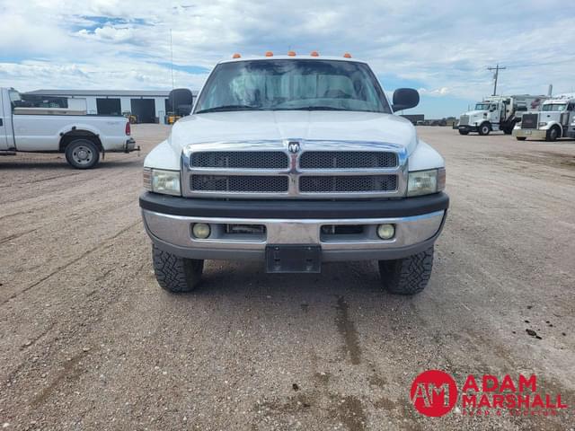 Image of Dodge Ram 2500 equipment image 4