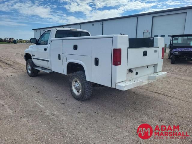 Image of Dodge Ram 2500 equipment image 3