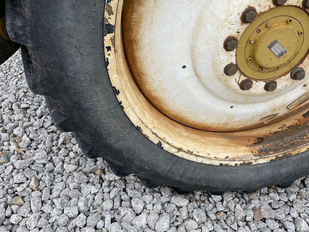 Main image Ag-Chem RoGator 1254 112