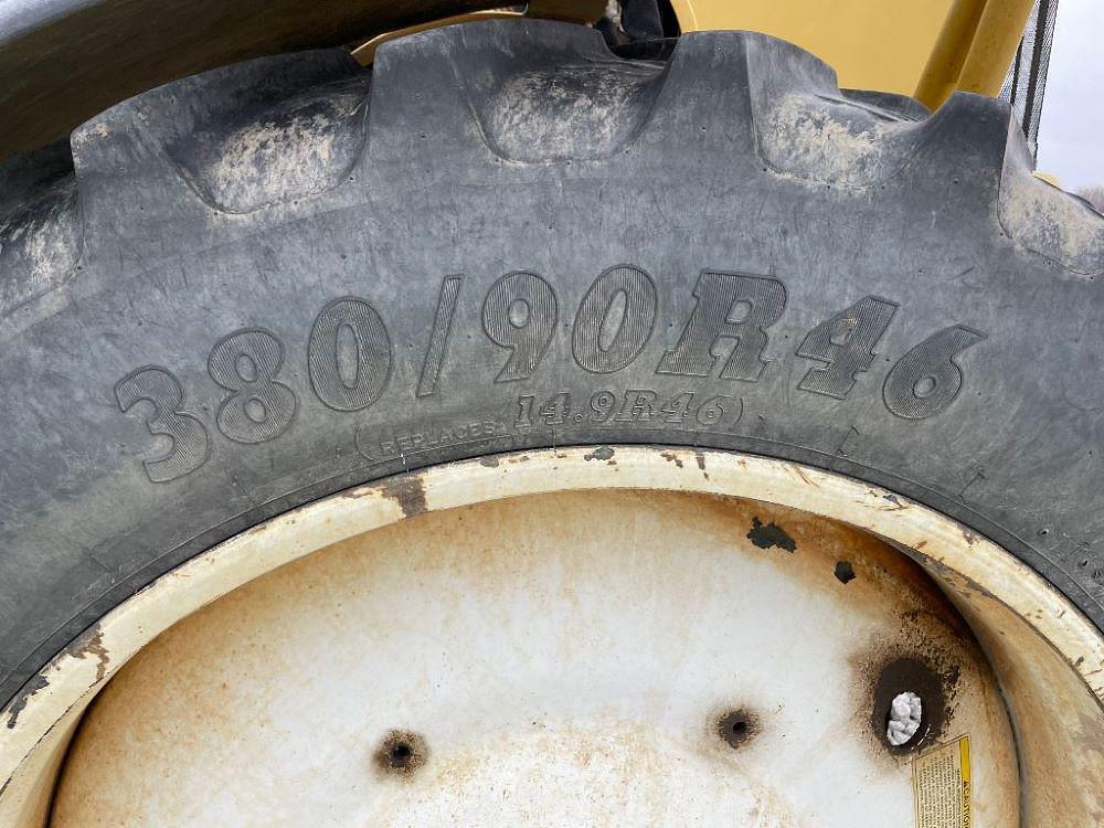 Main image Ag-Chem RoGator 1254 115