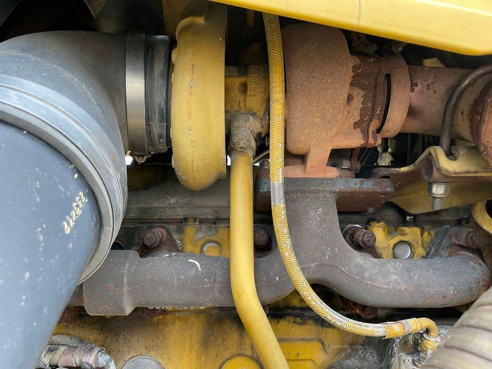 Main image Ag-Chem RoGator 1254 24