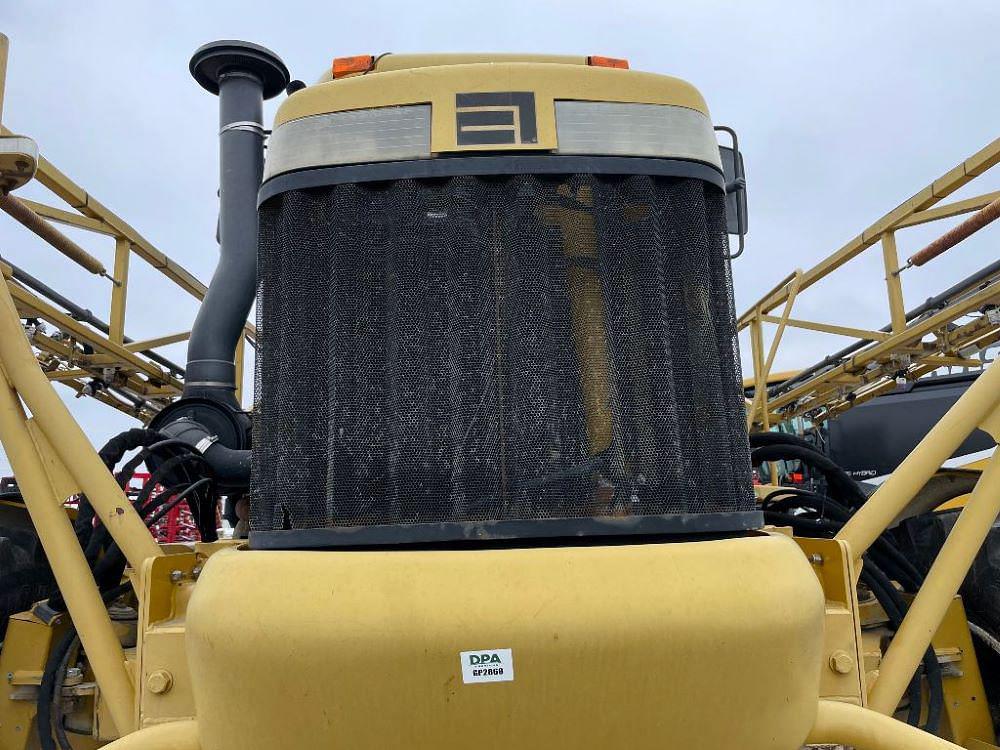 Main image Ag-Chem RoGator 1254 36