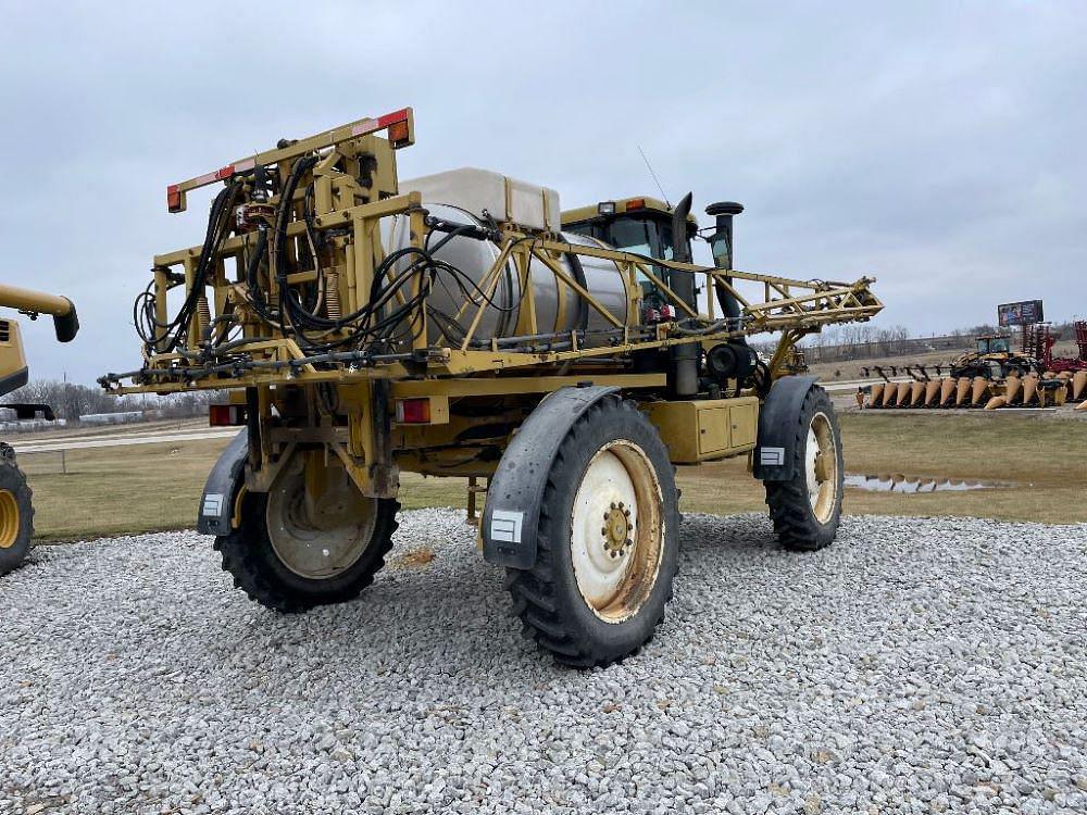 Main image Ag-Chem RoGator 1254 5