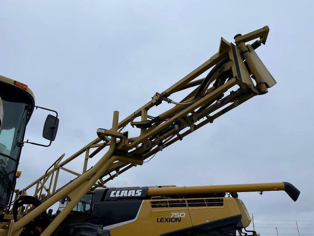 Main image Ag-Chem RoGator 1254 69