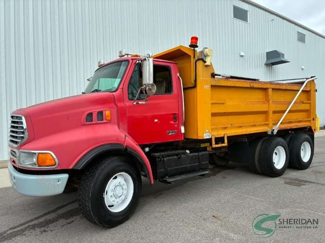 Image of Sterling L8500 equipment image 1