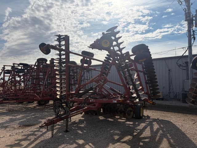 Image of Sunflower 1234-32 equipment image 2