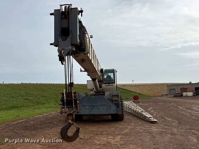 Image of Terex RT555 equipment image 1