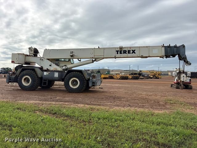Image of Terex RT555 equipment image 3