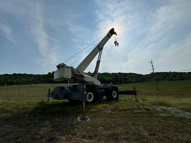 Image of Terex RT775 equipment image 4