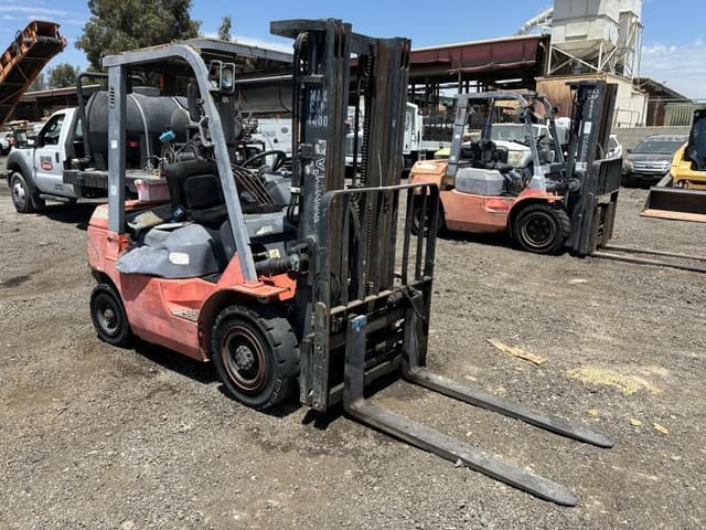 Image of Toyota 7FDU25 equipment image 1