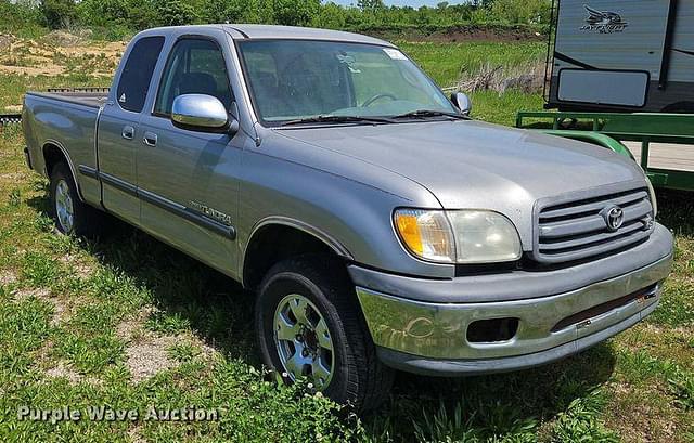 Image of Toyota Tundra equipment image 2