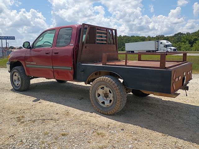Image of Toyota Tundra equipment image 3