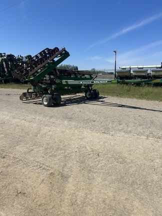 2002 Unverferth 220 Equipment Image0