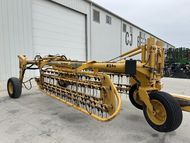 Image of Vermeer R24A equipment image 1