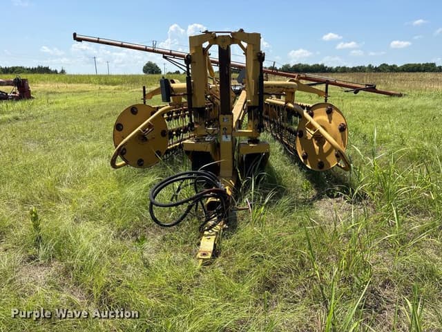 Image of Vermeer R28 equipment image 1