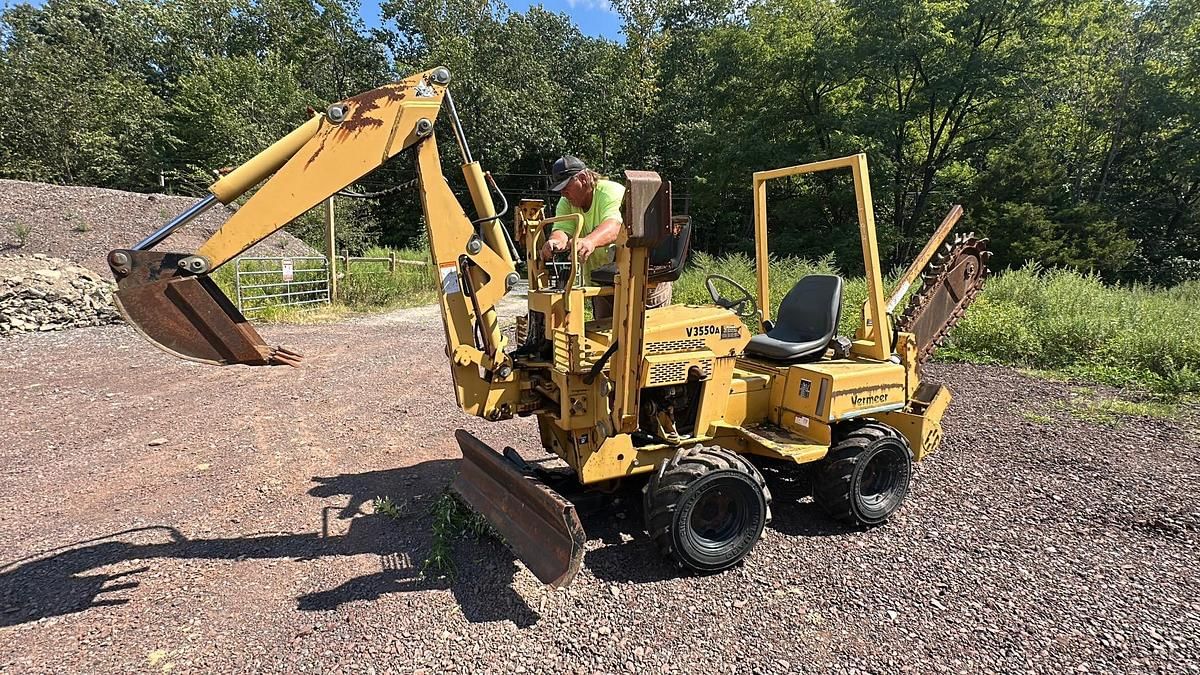 2002 Vermeer V3550A Equipment Image0