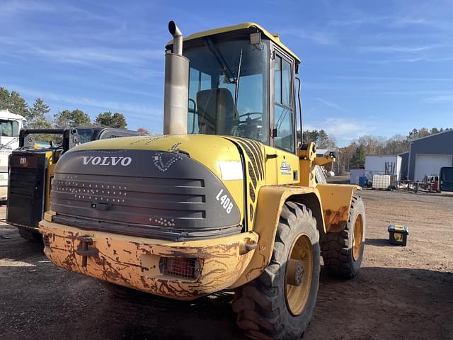 Image of Volvo L40B equipment image 2