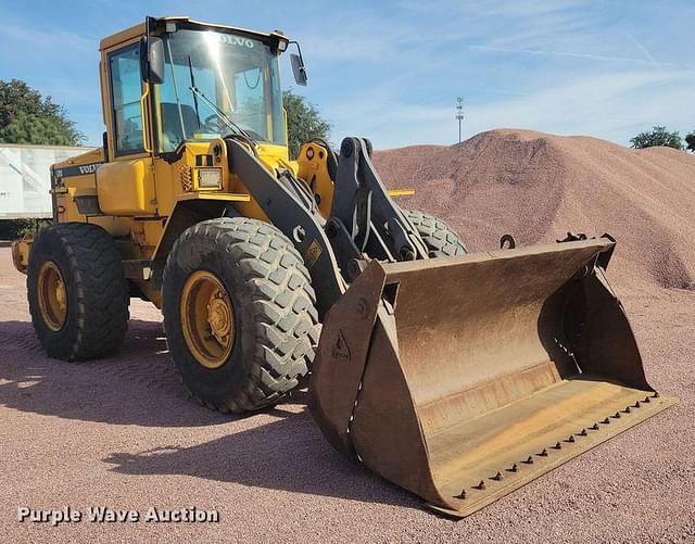 Image of Volvo L70D equipment image 2