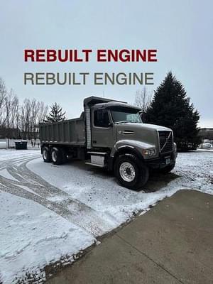 2002 Volvo VHD Image