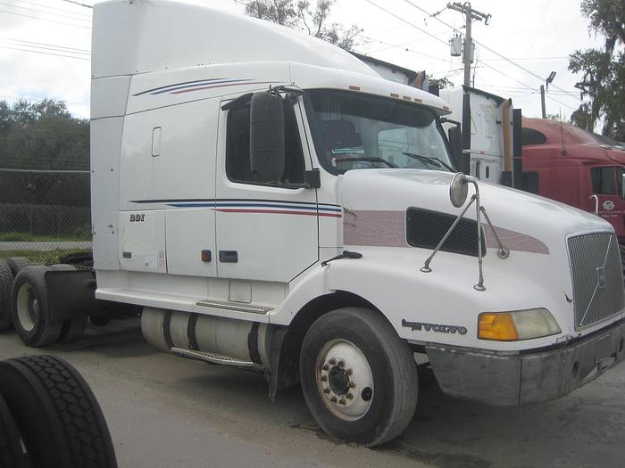 Image of Volvo VN Primary image