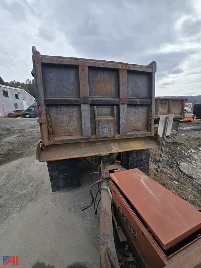 Image of Volvo VND equipment image 3