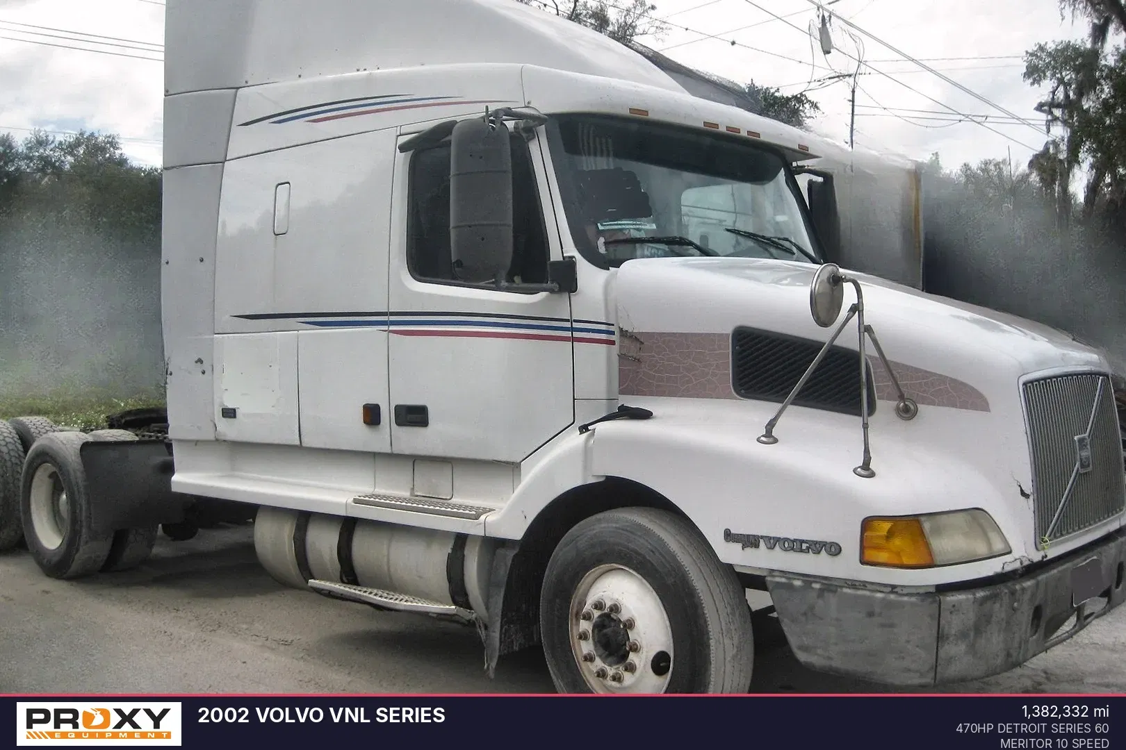 2002 Volvo VNL Equipment Image0
