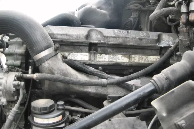 Image of Volvo VNL equipment image 4