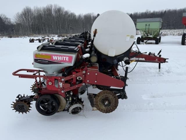 Image of White 8108 equipment image 3