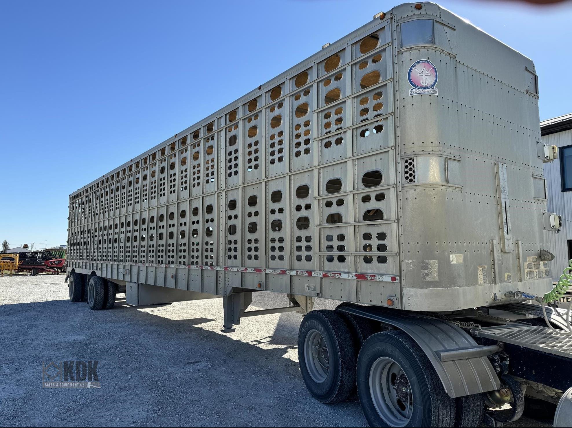 2002 Wilson Stockmaster Equipment Image0