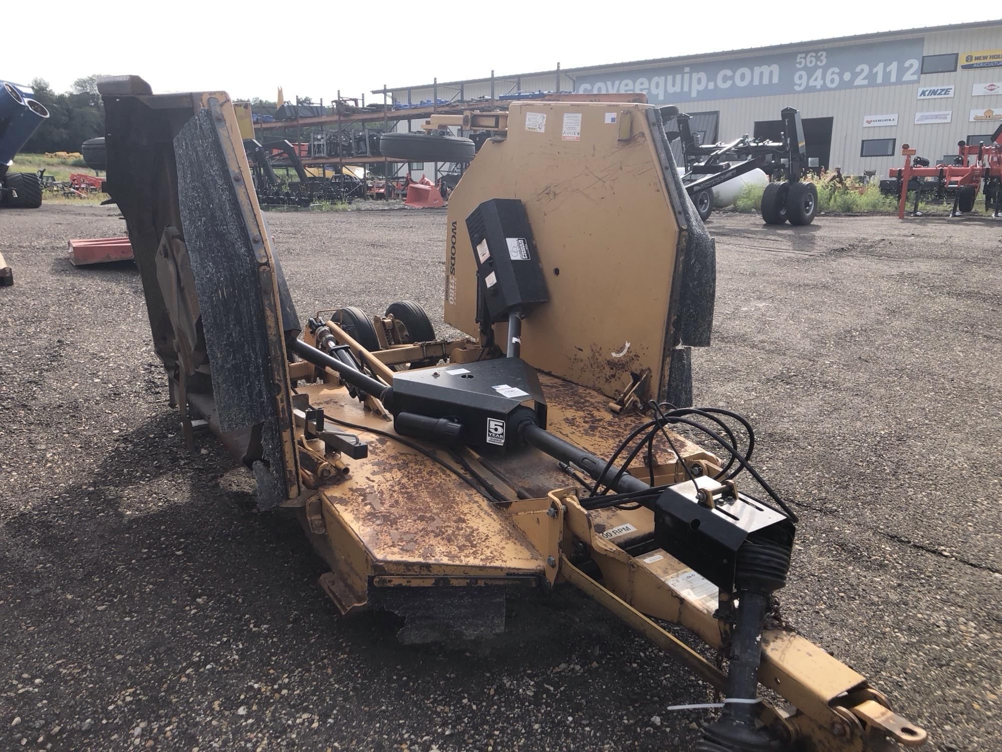 2002 Woods 3180 Equipment Image0