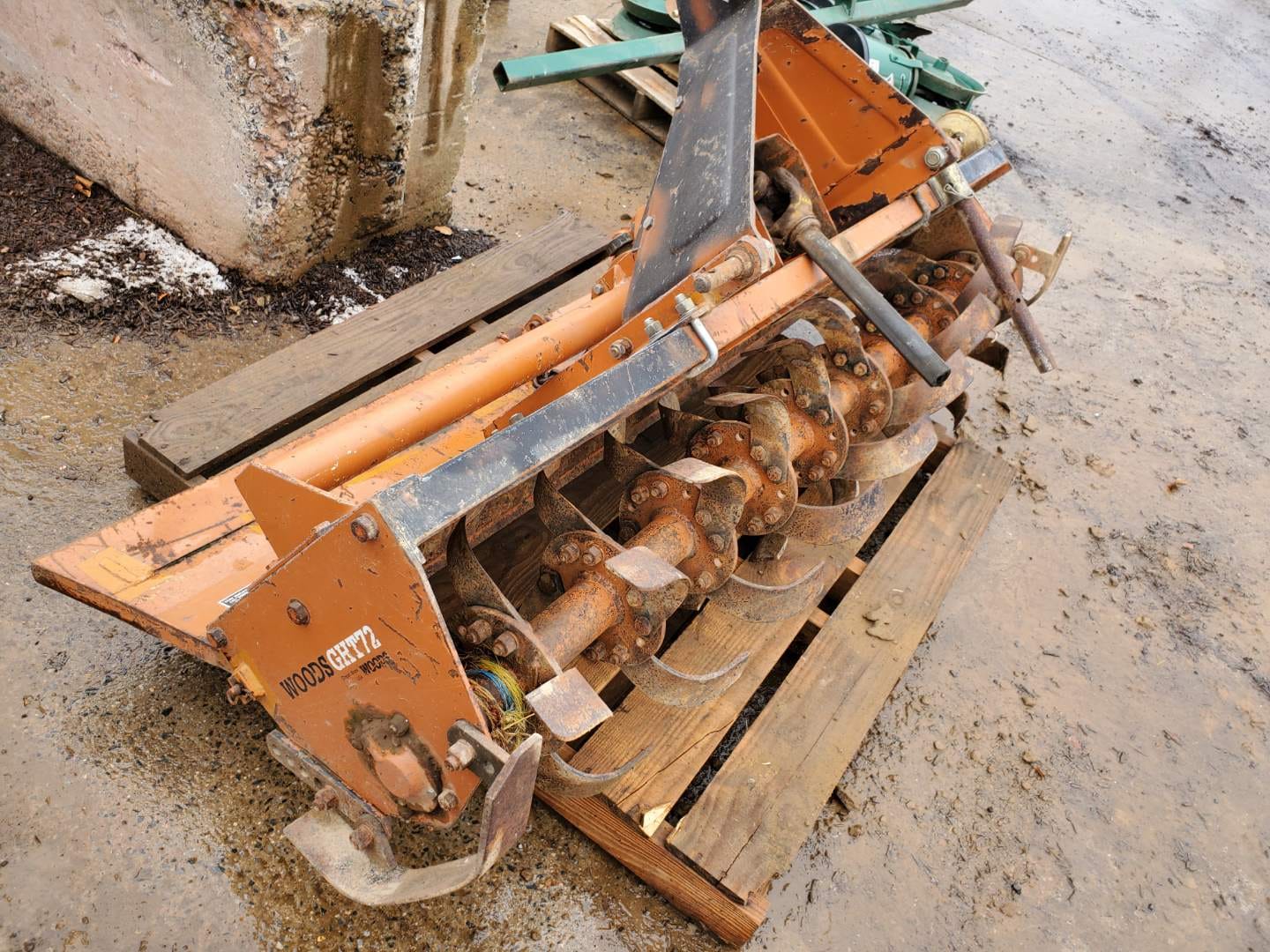 2002 Woods GTH72 Equipment Image0