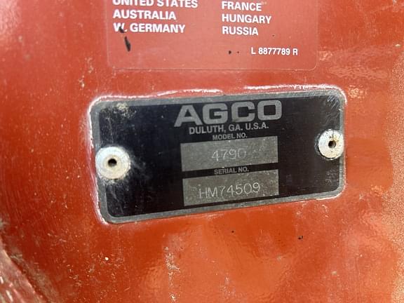 Image of Hesston 4790 equipment image 4