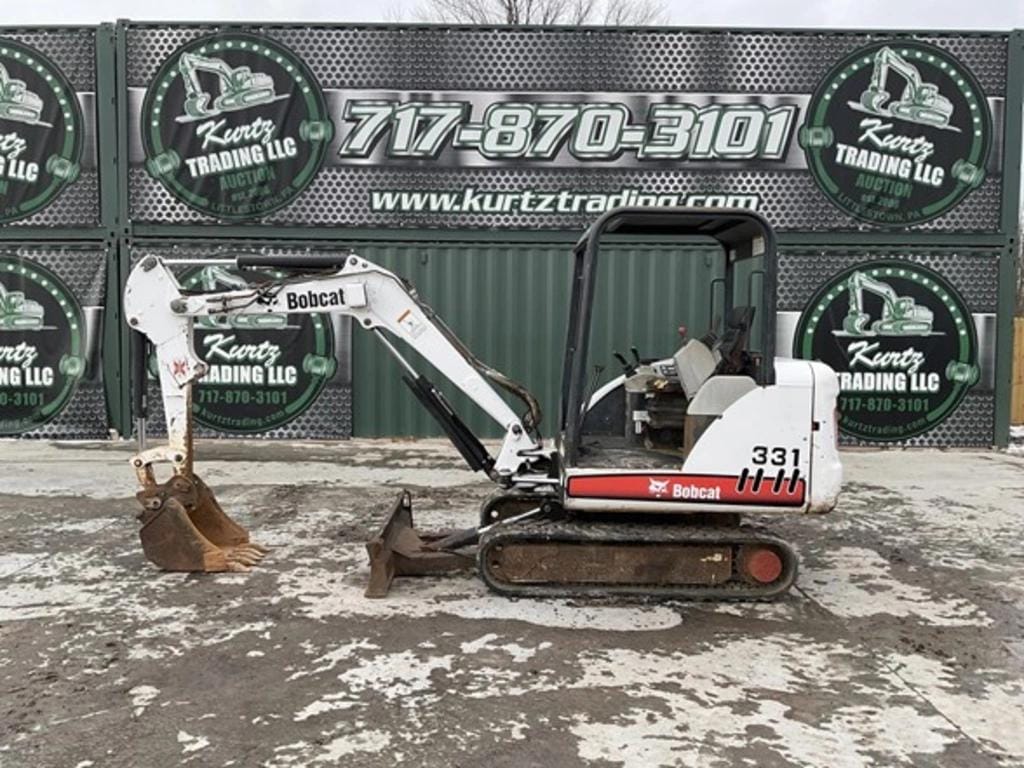 2003 Bobcat 331 Equipment Image0