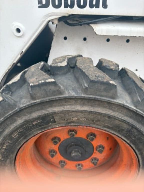 Image of Bobcat 763 equipment image 4