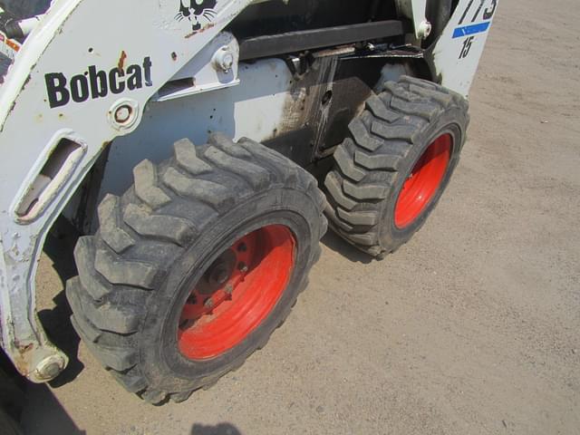 Image of Bobcat 773 equipment image 3