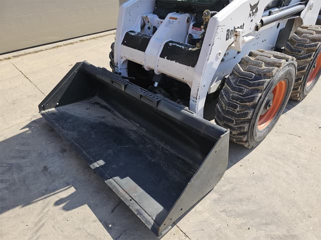 Image of Bobcat A220 equipment image 2