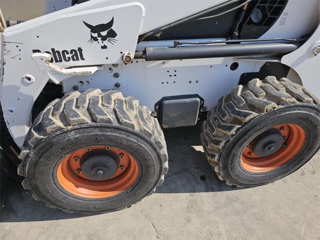 Image of Bobcat A220 equipment image 3