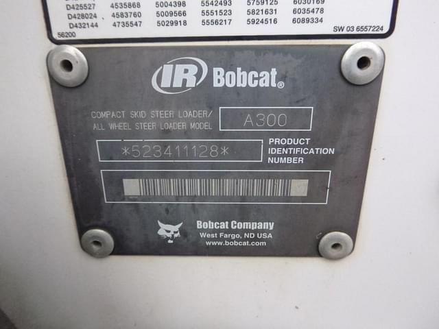 Image of Bobcat A300 equipment image 4