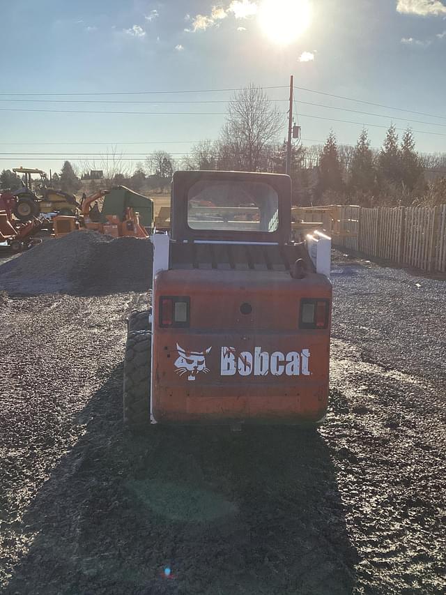 Image of Bobcat S130 equipment image 2