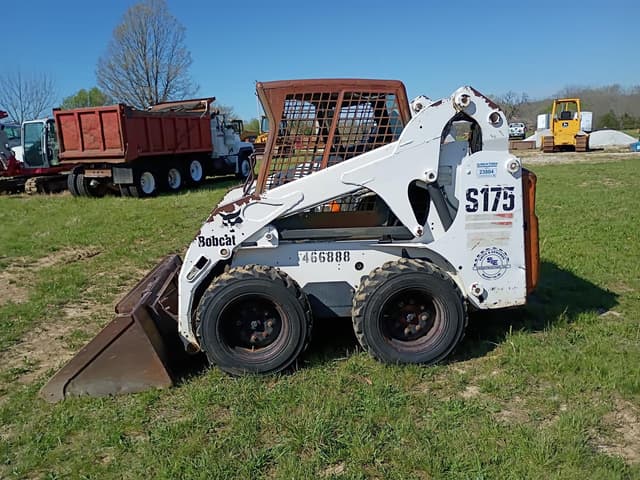 Image of Bobcat S175 equipment image 2