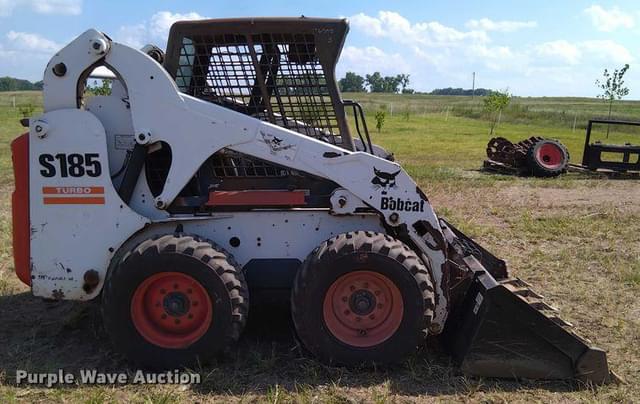 Image of Bobcat S185 equipment image 3