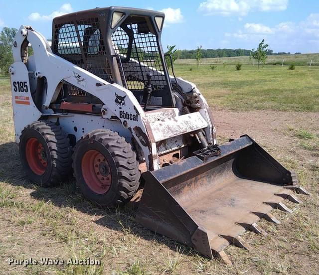Image of Bobcat S185 equipment image 2